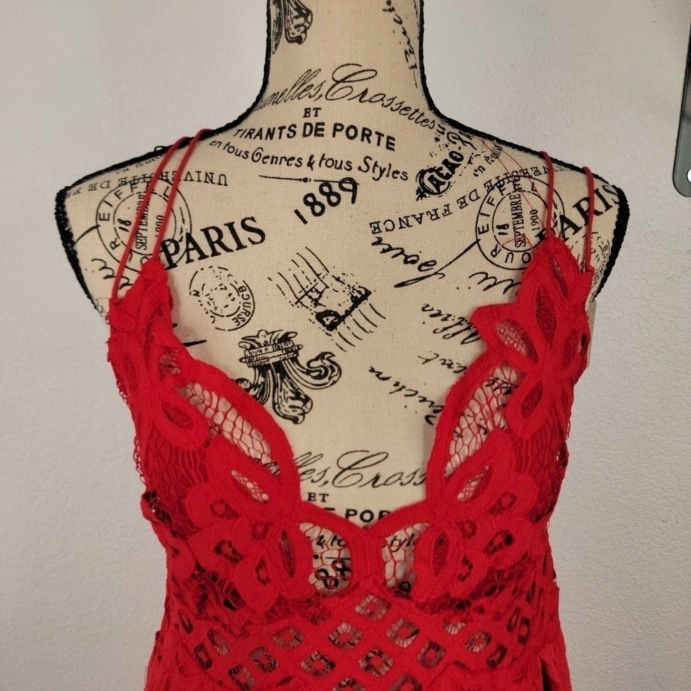 Free People Dres XS Adella Maxi Slip Boho Crochet Lace Red Summer Cottage NEW - Picture 3 of 8